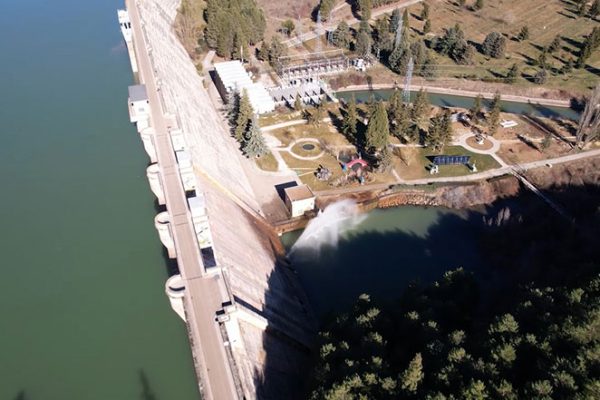 embalse-aguilar-de-campoo-aguilardecampooturismo.com_