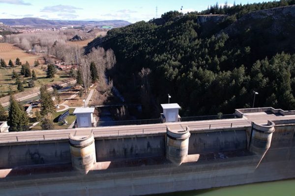 embalse-aguilar-de-campoo-aguilardecampooturismo.com_5