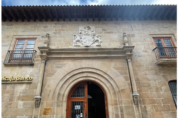 palacio-de-los-villalobos-solorzano-aguilar-de-campoo-aguilardecampooturismo.com-3